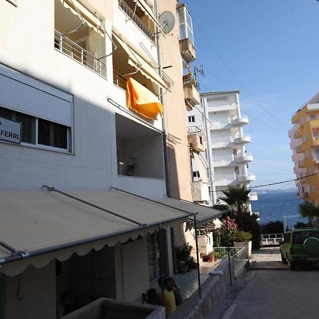 Angjelo Apartments Sarandë Esterno foto