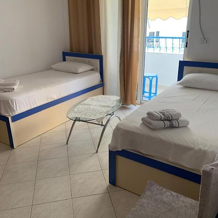 Angjelo Apartments Sarandë Esterno foto
